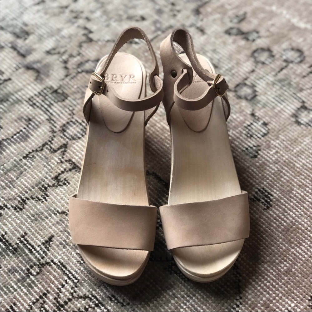 BRAND NEW Bryr Rachel Sandal Toe